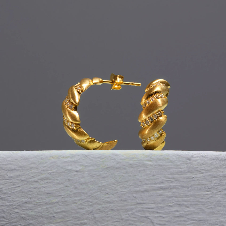 Aries Twist Earring - Small