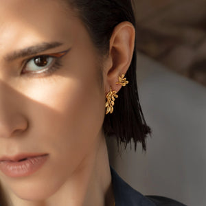 Kübey Hatun Leaf Earring